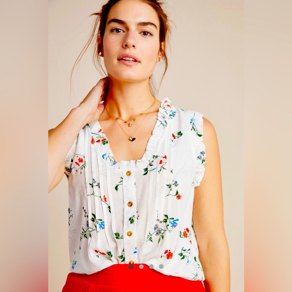 Anthropologie Maeve Ivory Floral Sleeveless Blouse. Size 6
